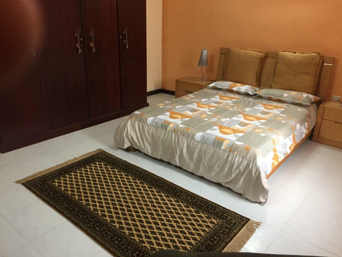 Resident View Homestay Kandy Esterno foto